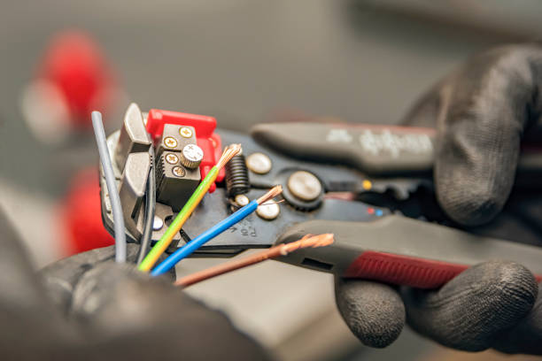  East Highland Park, VA Electrician Pros