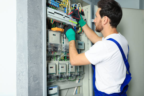 Best Electrician Near Me  in East Highland Park, VA